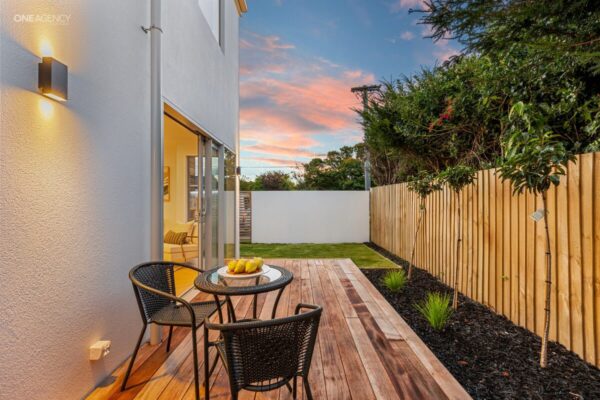 2195909601134 Westminster Street