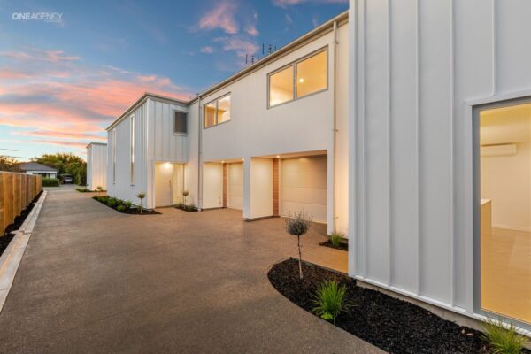 2195909605134 Westminster Street